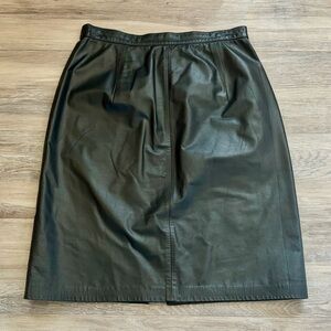 VTG Cj Todd Saks black leather knee length skirt  Sz Small western cowgirl